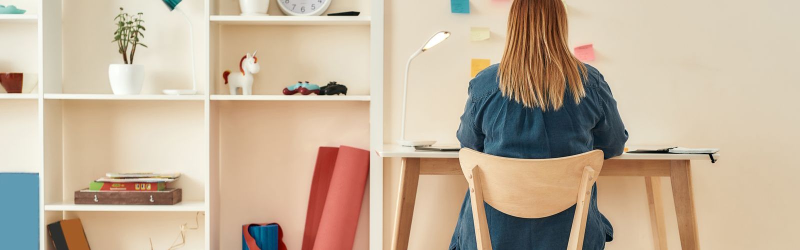 Woman at desk (bs370178599).jpg