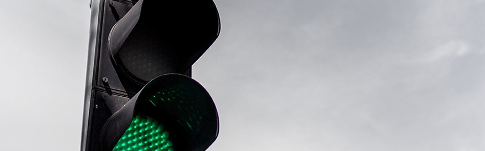 Green traffic light (bs319836262).jpg