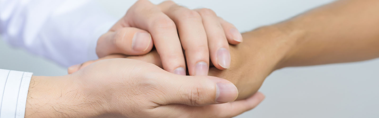 holding hands - comfortaing- bereavement (bs238388866).jpg