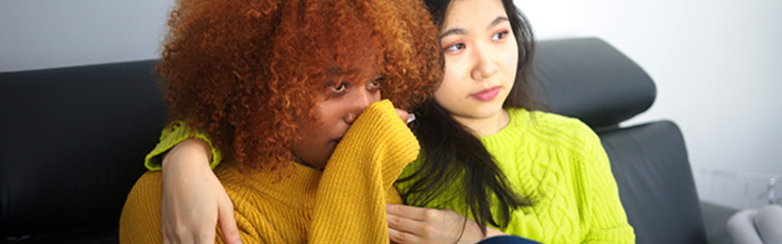 Sad women (bs396018443)_.jpg