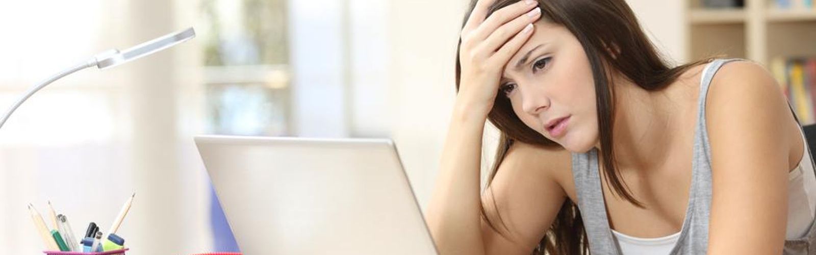 woman stressed at work_360842699_web.jpg