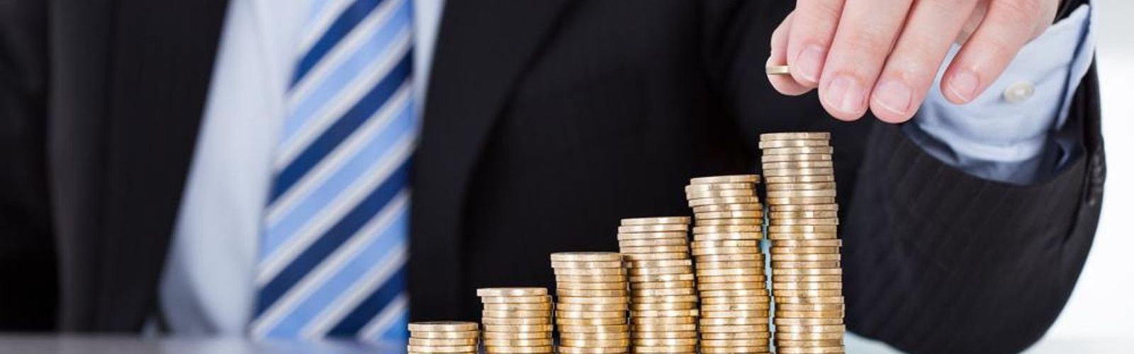 stacking money_143940817_web.jpg